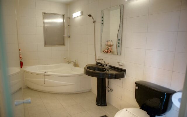 Incheon Cherbourg Tourist Hotel