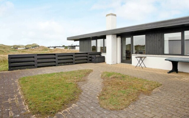 Spacious Holiday Home in Pandrup near Sea