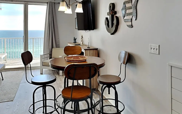 Majestic Sun #1008A by Southern Vacation Rentals