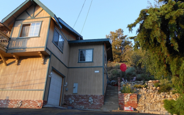 Mountain View Chalet