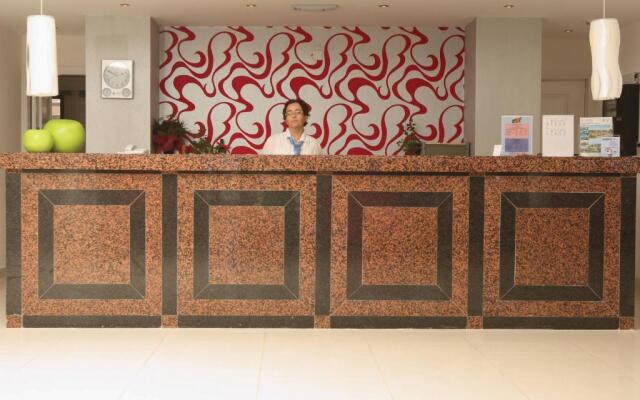 Marlita Beach Hotel Apartments