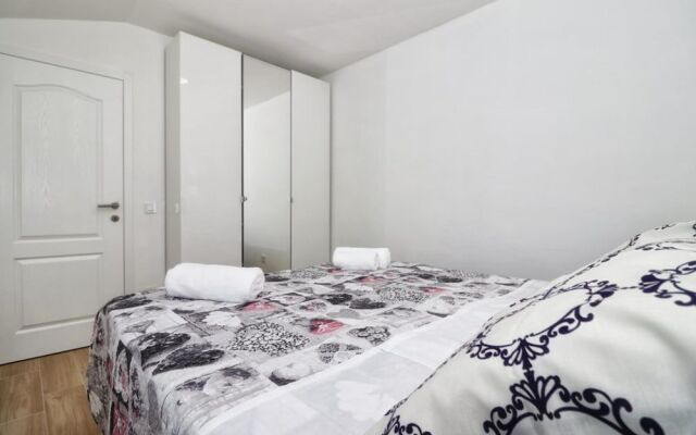 Apartments Korina and Dadi