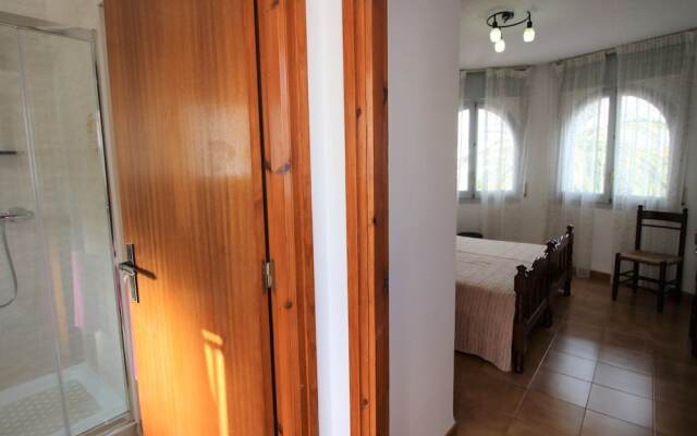Amazing Villa in Empuriabrava With Swimming Pool