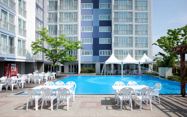 Jumunjin the Bluehill Resort