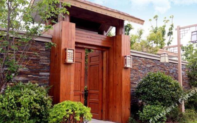 Empark Seabed Hot Spring Hotel