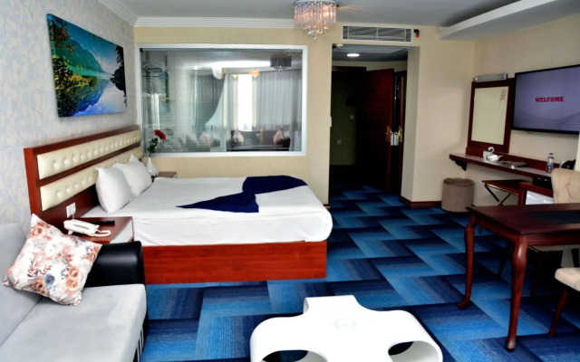 Grand Business Hotel