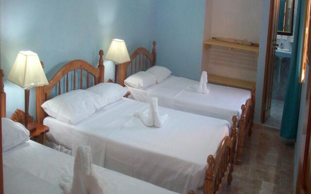 Hostal You & Me