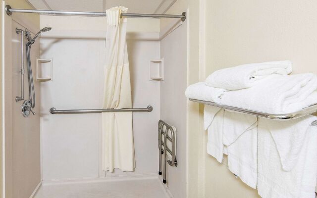 Spark by Hilton Lexington