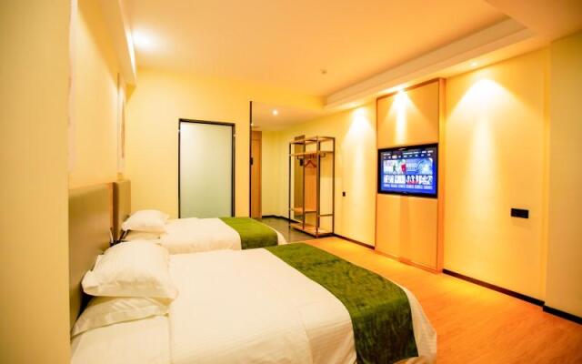 Green Tree Inn Express Hainan Danzhou General Bus Station