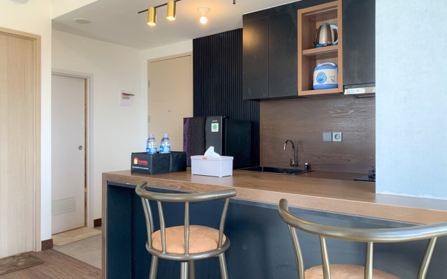 Stylisth 1Br At Tokyo Riverside Pik 2 Apartment