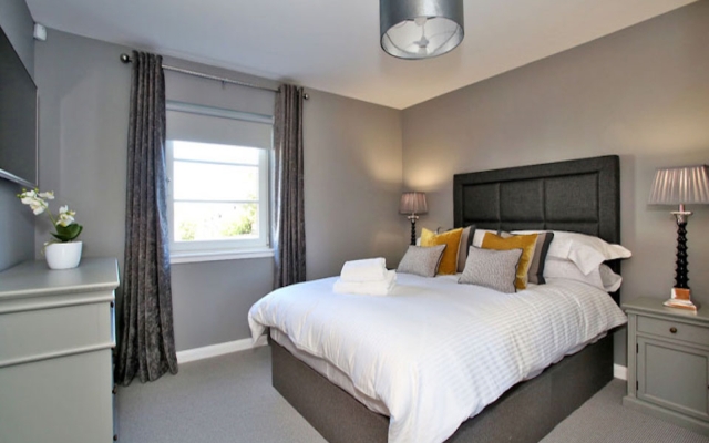 Town & Country Apartments Priory Park