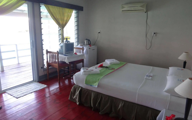Lusia's Lagoon Chalets
