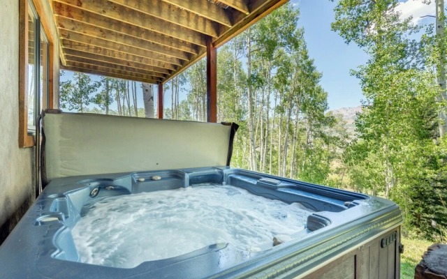 Wapiti Mountain Escape
