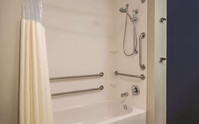 La Quinta Inn & Suites by Wyndham Kingman