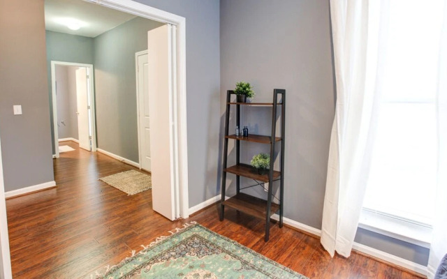 4 Bedroom, Parkside Terrace Lane