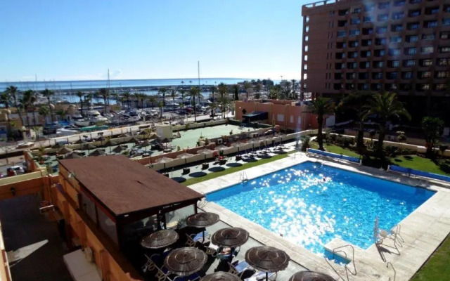 Appartement 1st lign on the beach