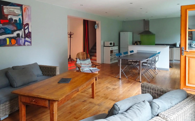 Holiday Home in Moelan Near Kerfany Beach