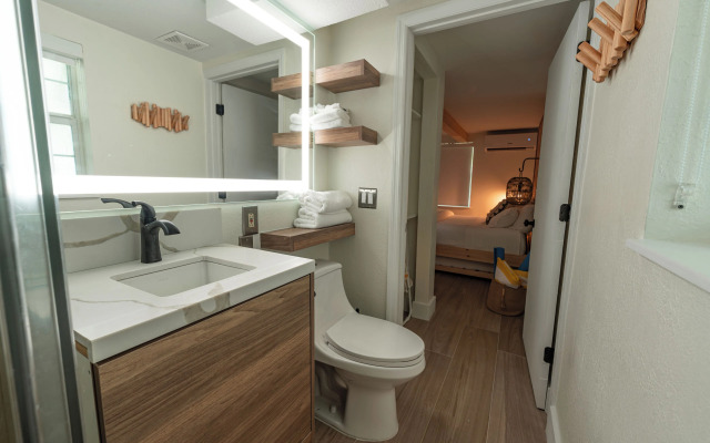 Seahorse Beach Bungalows