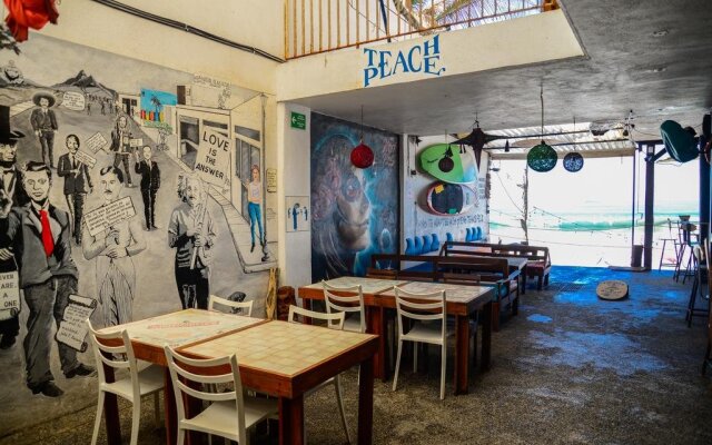 Hostal Olas Altas