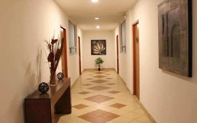 Hotel Marllou