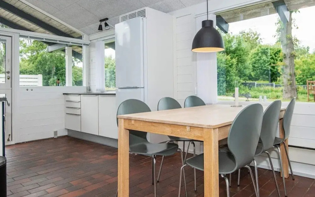 6 Person Holiday Home in Aabenraa
