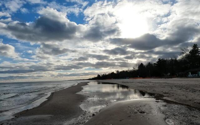 Sunrise Beach Oscoda @ Surfside