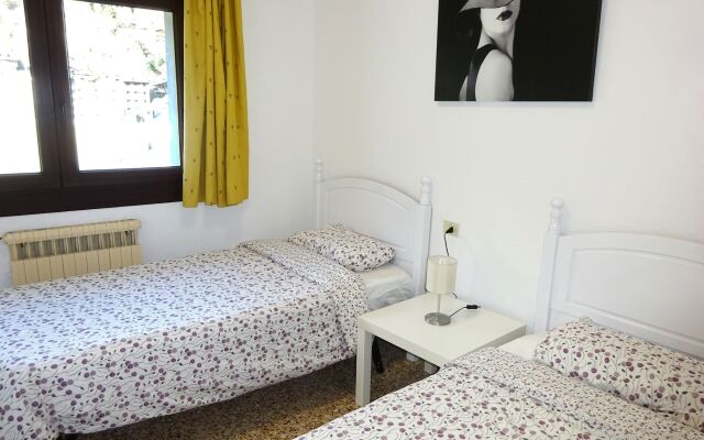 Apartamentos Arinsal 3000