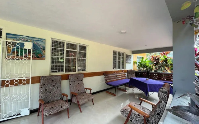 jacaranda homestay