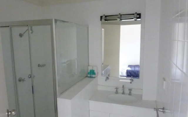 Best Western Caravilla Motor Inn