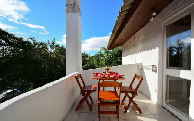 Apê a 150m da praia de Canasvieiras