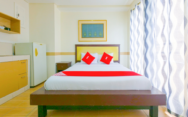 OYO 769 Poblacion Suites Polaris