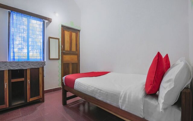 OYO 24658 Afonso Guest House