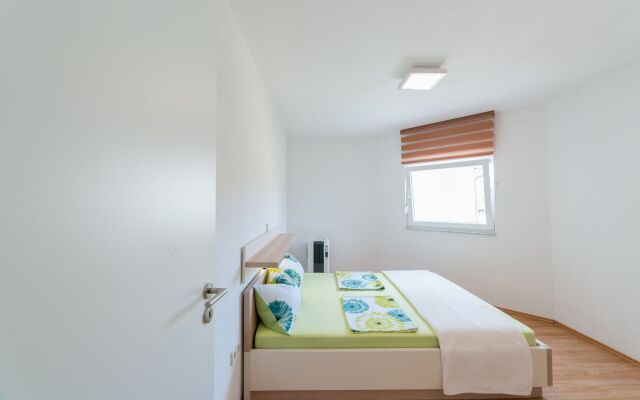 Apartments Kresic