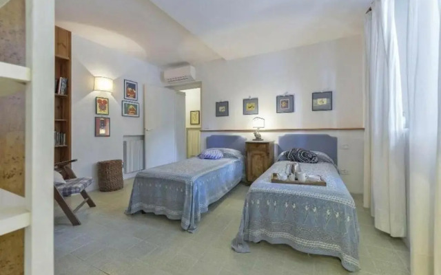 Villa Chris
