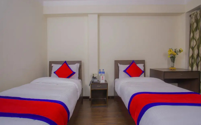 OYO 299 Hotel Sweet Home