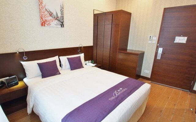 The Bauhinia Hotel - Tsim Sha Tsui