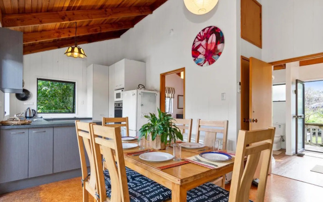 Riverview Retreat - Cooks Beach Holiday Home