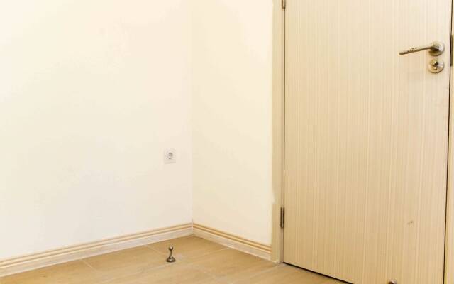 Best Choice and High Floor 1BR at Meikarta Apartment