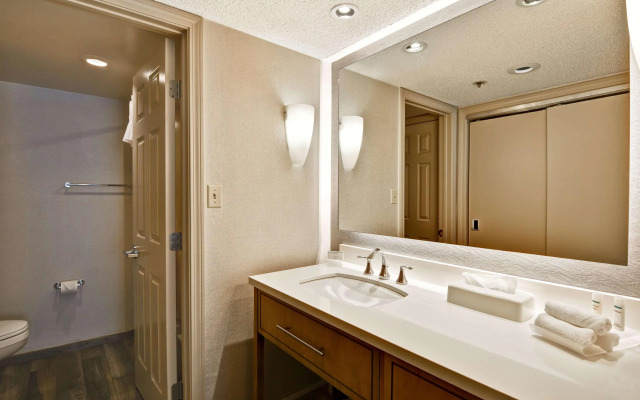 Homewood Suites by Hilton Windsor Locks Hartford