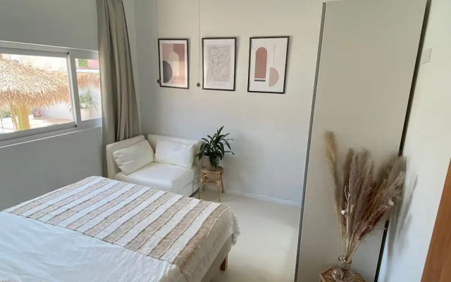 Palm Beach Vacaysuites - Palm Suite 100m2