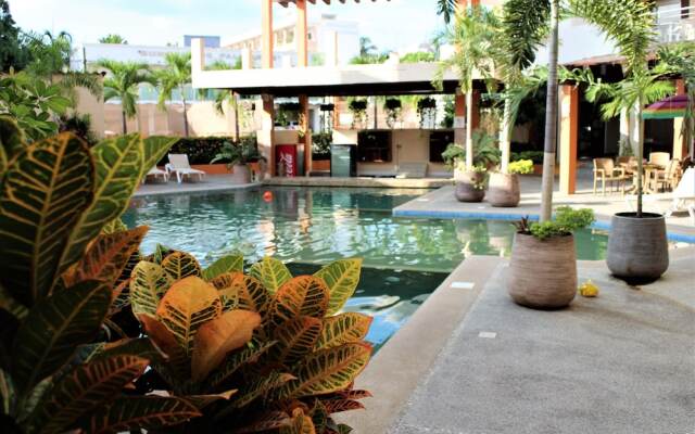 Auroza Resort
