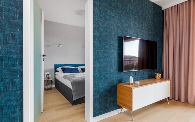 Frey Homes Waterlane Glamour &SPA