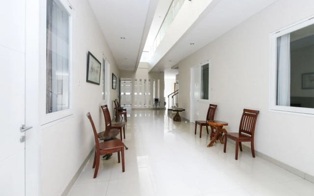 Airy Syariah Gayung Kebon Sari Sebelas 8a Surabaya