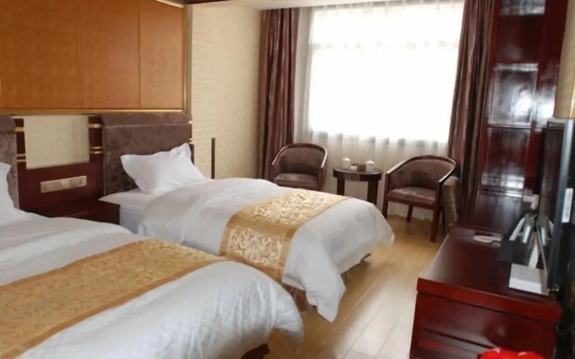 Jinzhu Hotel – Guest Rooms – Danba
