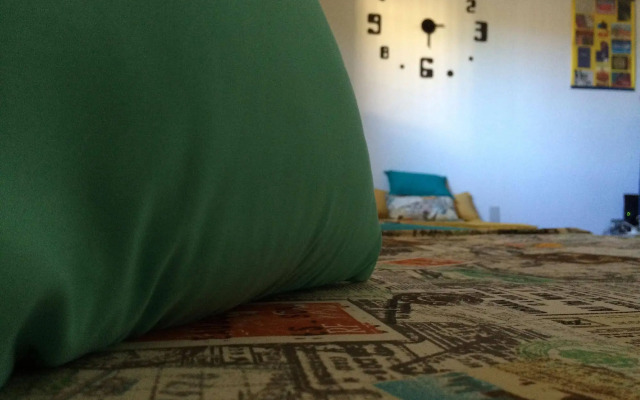 Get Up Hostel