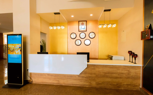 The Hut Restaurant & Boutique hotel