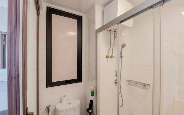 Comfrot 2Br At Sky House Bsd Apartment