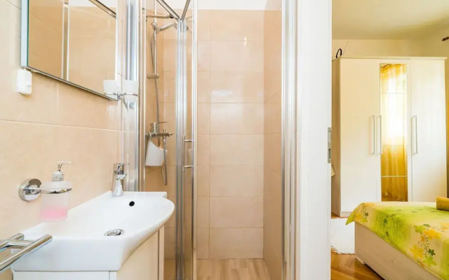 Rooms Rita - Double Room With Private Bathroom No. 2)