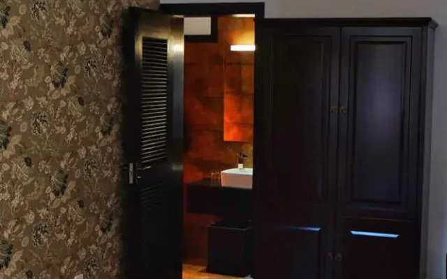 Yonder Way Hotel