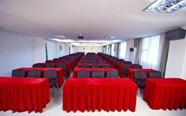 Minghong Hotel (Guangzhou Zhongshan Medical Dongshankou Metro Station)